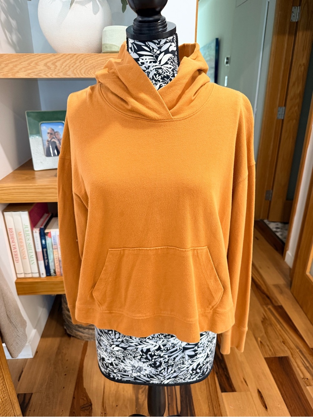 James Perse cotton hoodie sweatshirt size 3 (Large)